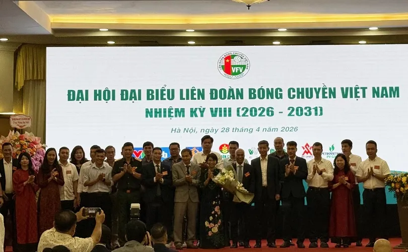 Liên đoàn bóng chuyền Việt Nam nhiệm kỳ 8 đã ra mắt Ban chấp hành với 25 ủy viên. Ảnh: MINH CHIẾN