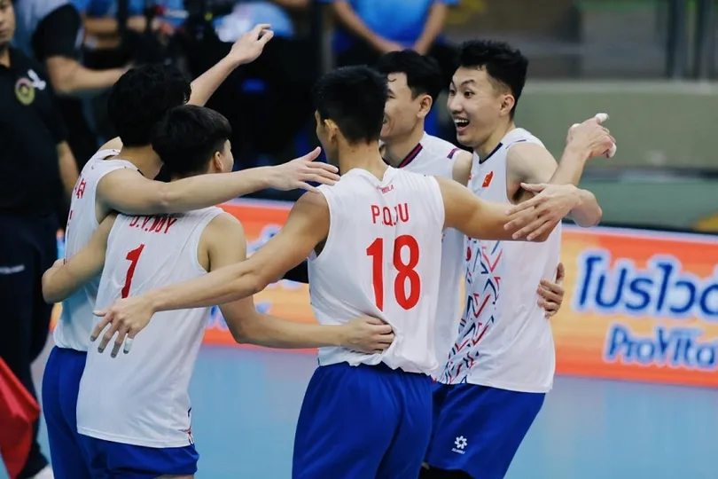 Đội tuyển bóng chuyền nam Việt Nam đang tập luyện để có phong độ tốt nhất trước khi thi đấu quốc tế. Ảnh: DŨNG PHƯƠNG