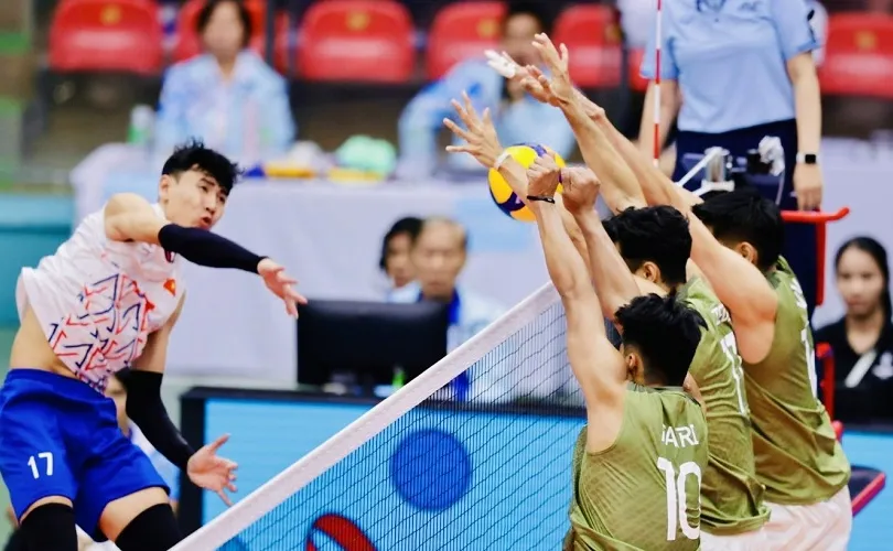 Chủ công Nguyễn Ngọc Thuân của đội tuyển bóng chuyền nam Việt Nam. Ảnh: DŨNG PHƯƠNG