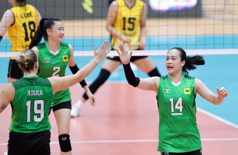 Đội trưởng Võ Thị Kim Thoa (14) đã trở lại thi đấu. Ảnh: DŨNG PHƯƠNG