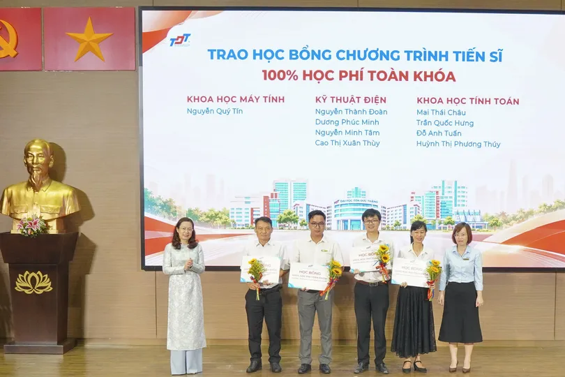 Các nghiên cứu sinh nhận học bổng TDTU năm 2026.