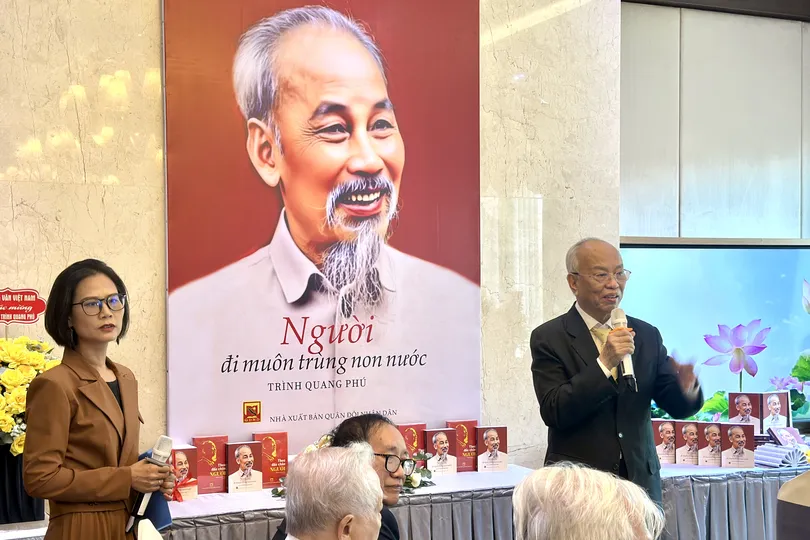 "Người đi muôn trùng non nước": Làm đầy đặn thêm một phần tiểu sử của Chủ tịch Hồ Chí Minh