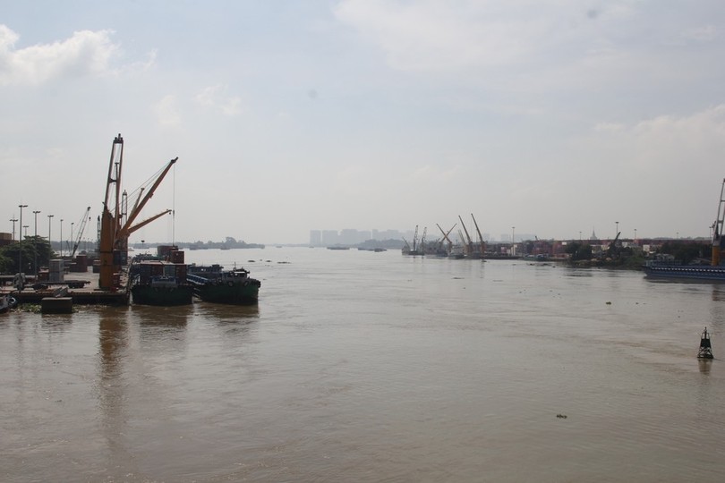 Flood risk rises as heavy rain persists across central, southern Vietnam