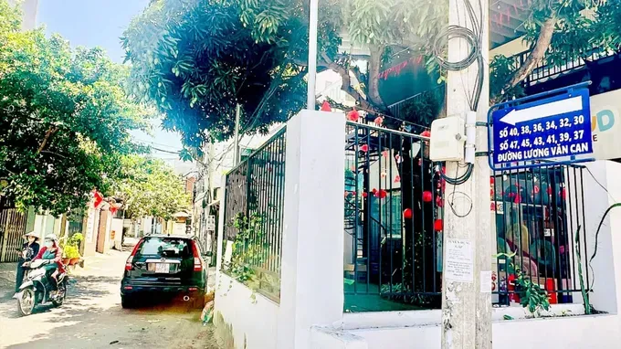 An alleyway on Luong Van Can Street in Vung Tau Ward is sequentially numbered right from its entrance (Photo: SGGP) 