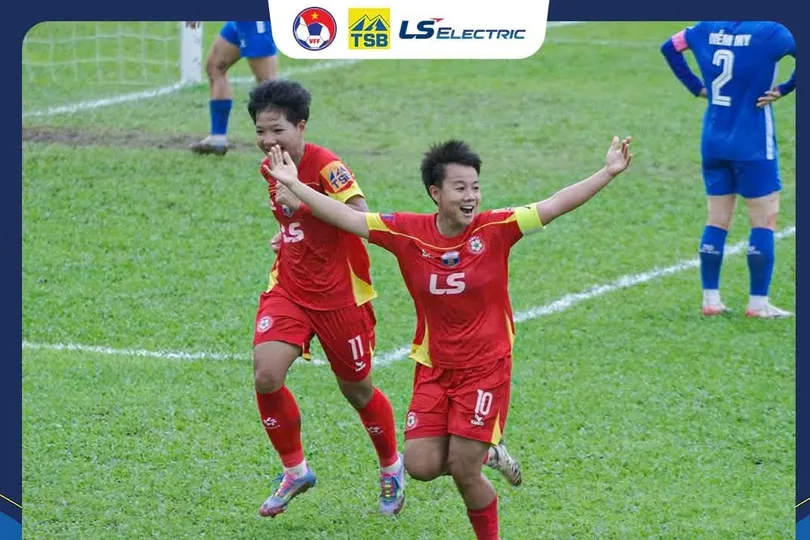 TPHCM I thẳng tiến ở ngôi đầu bảng sau 4 trận toàn thắng.