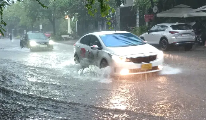 Mưa lớn kết hợp triều cường có thể gây ngập úng một số khu vực ở TPHCM