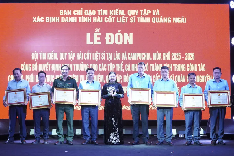  Quảng Ngãi: Quy tập 16 hài cốt liệt sĩ 