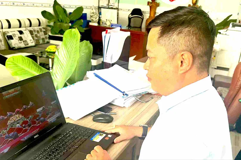 Cán bộ, đảng viên, người dân TPHCM hướng về Đại hội XIV của Đảng