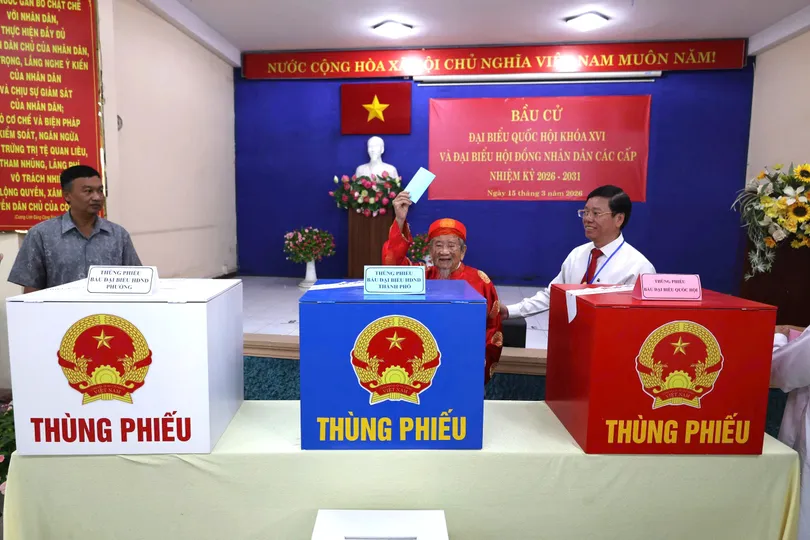 Đến 14 giờ 15 phút, 80,63% cử tri đã tham gia bỏ phiếu