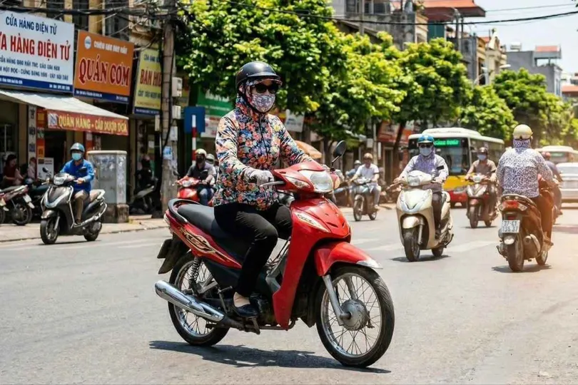 Từ ngày 6-4, nắng nóng mở rộng ở 3 miền