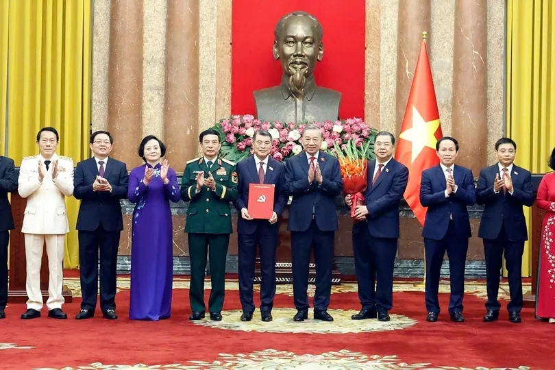 Tổng Bí thư, Chủ tịch nước trao Quyết định bổ nhiệm các thành viên Chính phủ