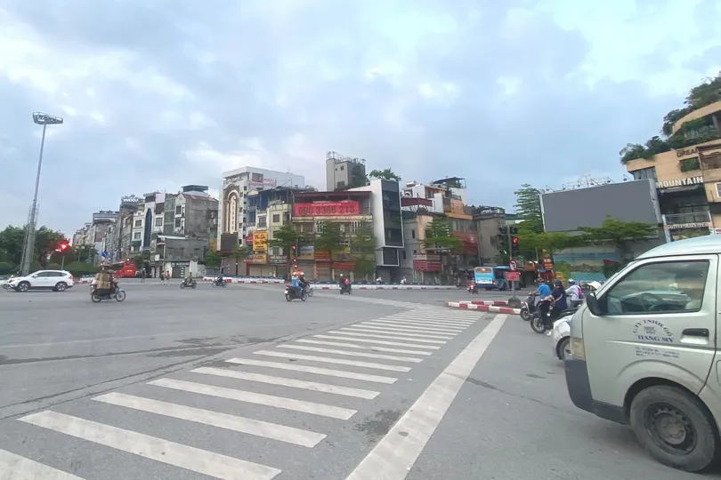 Hôm nay 5-6, Hà Nội và miền Bắc có nền nhiệt dễ chịu hơn. Ảnh: PHÚC HẬU