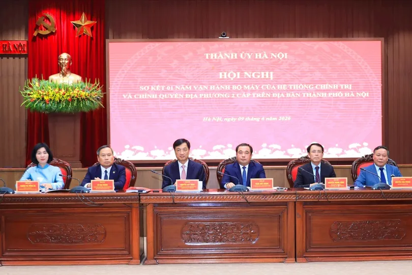 Hà Nội: Từ quản lý hành chính sang phục vụ người dân