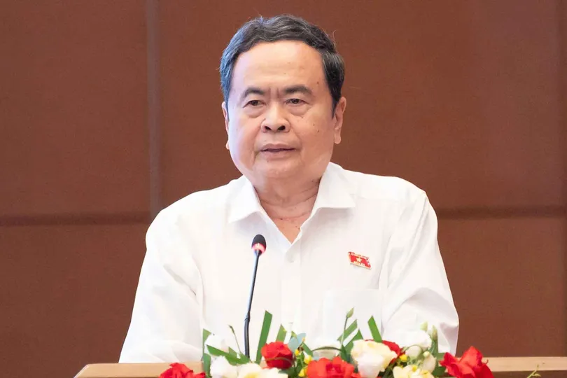 Chủ tịch Quốc hội Trần Thanh Mẫn phát biểu bế mạc Hội nghị triển khai thực hiện định hướng lập pháp nhiệm kỳ Quốc hội khóa XVI. Ảnh: VIẾT CHUNG