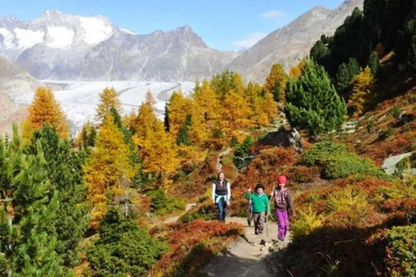 Du khách tham quan khu nghỉ dưỡng Aletsch Arena, Thụy Sĩ (ẢNH: SWISS ACTIVITIES)