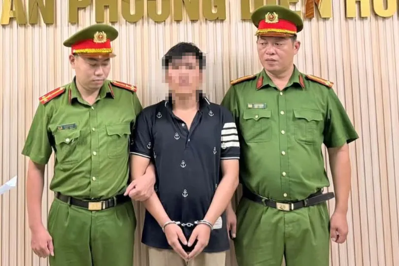 Thanh niên vi phạm nồng độ cồn còn dùng dao đâm CSGT