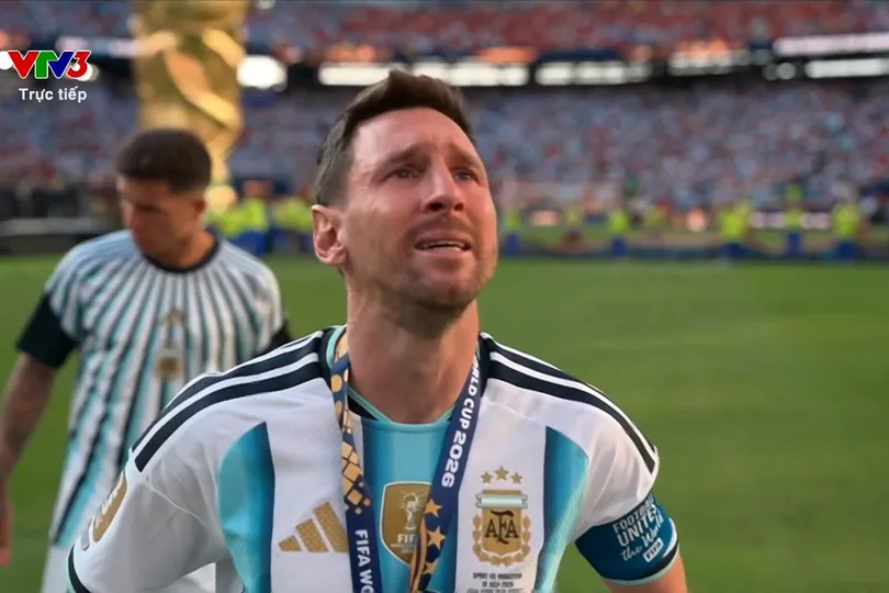 Messi bật khóc sau thất bại ở trận chung kết World Cup 2026. ẢNH: CHỤP MÀN HÌNH VTV