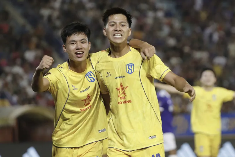 Các cầu thủ trẻ SLNA đang khởi đầu ấn tượng tại mùa giải 2026-2027. ẢNH: VPF 