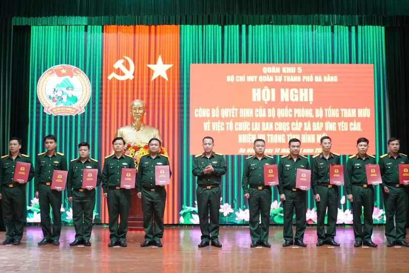 Đà Nẵng bổ nhiệm 93 sĩ quan chính quy về Ban Chỉ huy quân sự cấp xã, phường