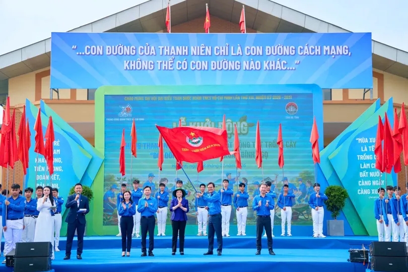 Phó Thủ tướng Phạm Thị Thanh Trà và Ban Bí thư Trung ương Đoàn thực hiện nghi thức khởi động Tháng Thanh niên 2026 và phát động Tết trồng cây Xuân Bính Ngọ