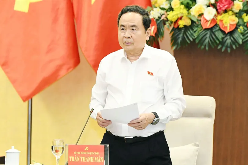 Chủ tịch Quốc hội Trần Thanh Mẫn chủ trì Hội nghị Ban Thường vụ Đảng ủy Quốc hội. Ảnh: CẨM HÀ 
