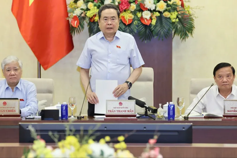 Chủ tịch Quốc hội Trần Thanh Mẫn phát biểu khai mạc phiên họp thứ 3 của Ủy ban Thường vụ Quốc hội, sáng 10-6. Ảnh: QUANG PHÚC 