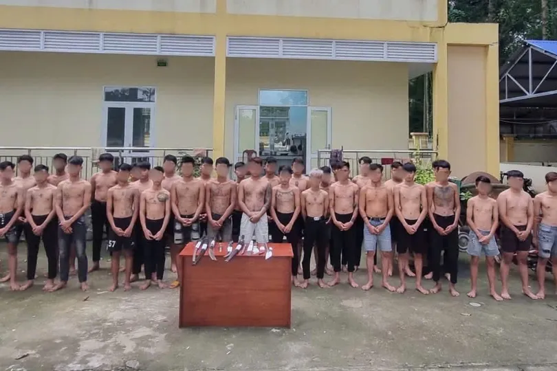 Các đối tượng bị mời làm việc. Ảnh Công an TP Đồng Nai