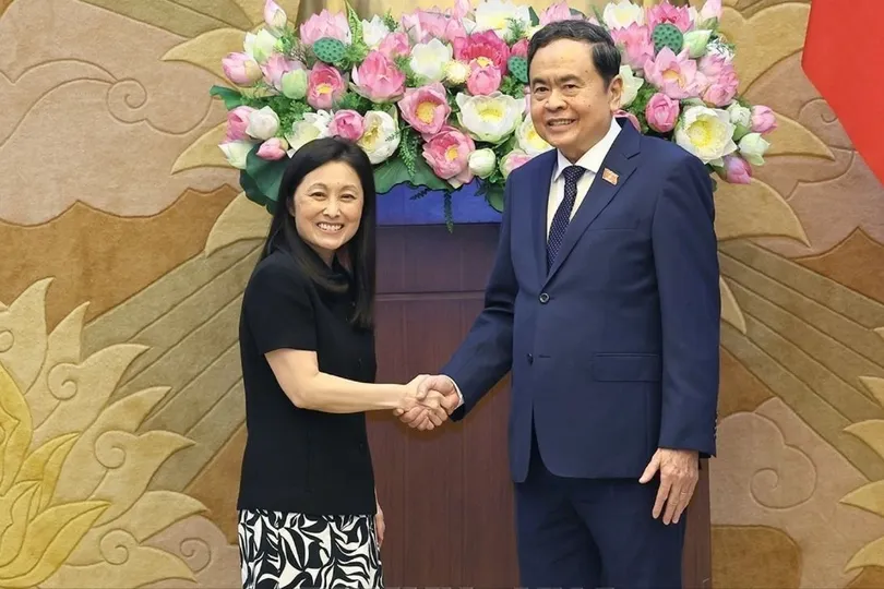 Chủ tịch Quốc hội Trần Thanh Mẫn và Đại sứ Đặc mệnh toàn quyền Hợp chúng quốc Hoa Kỳ tại Việt Nam Jennifer Wicks. Ảnh: TTXVN