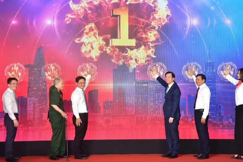 Công nghệ VR đưa người dân TPHCM đến Quảng trường Ba Đình nghe Bác Hồ đọc Tuyên ngôn Độc lập