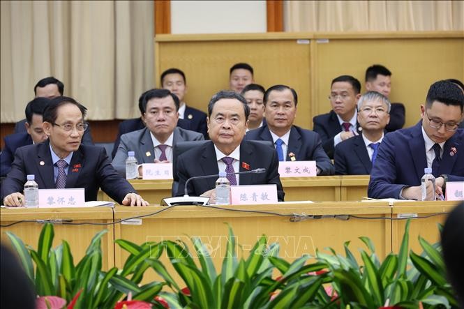 越南国会主席陈青敏出席北京三级人大经验交流座谈会。图自越通社