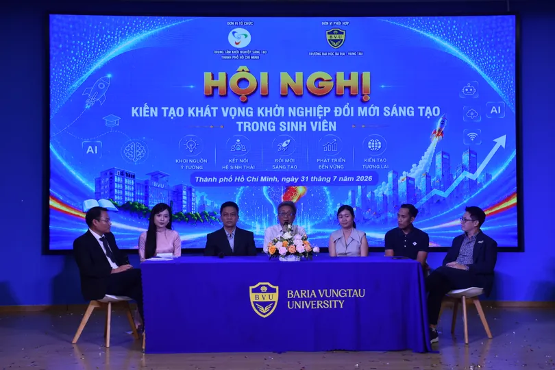 Trung tâm Khởi nghiệp sáng tạo TPHCM (SIHUB) phối hợp với Trường Đại học Bà Rịa - Vũng Tàu (BVU) tổ chức Hội nghị “Kiến tạo khát vọng khởi nghiệp đổi mới sáng tạo trong sinh viên”.