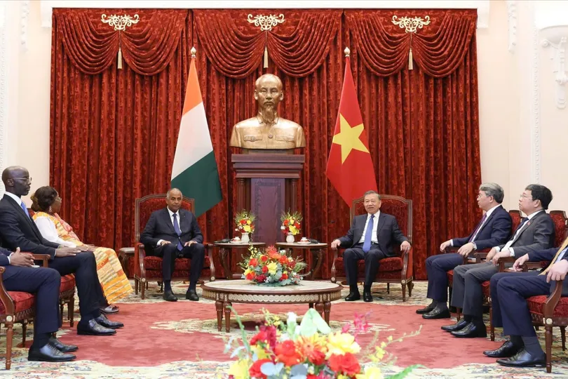 Tổng Bí thư, Chủ tịch nước Tô Lâm tiếp Chủ tịch Quốc hội Cộng hòa Bờ Biển Ngà Patrick Achi, ngày 24-8. Ảnh: VIẾT CHUNG