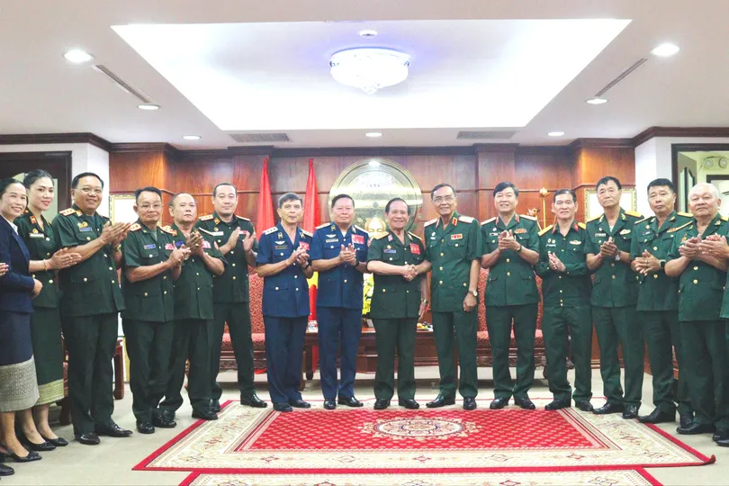 Cựu chiến binh TPHCM và Vientiane vun đắp tình hữu nghị