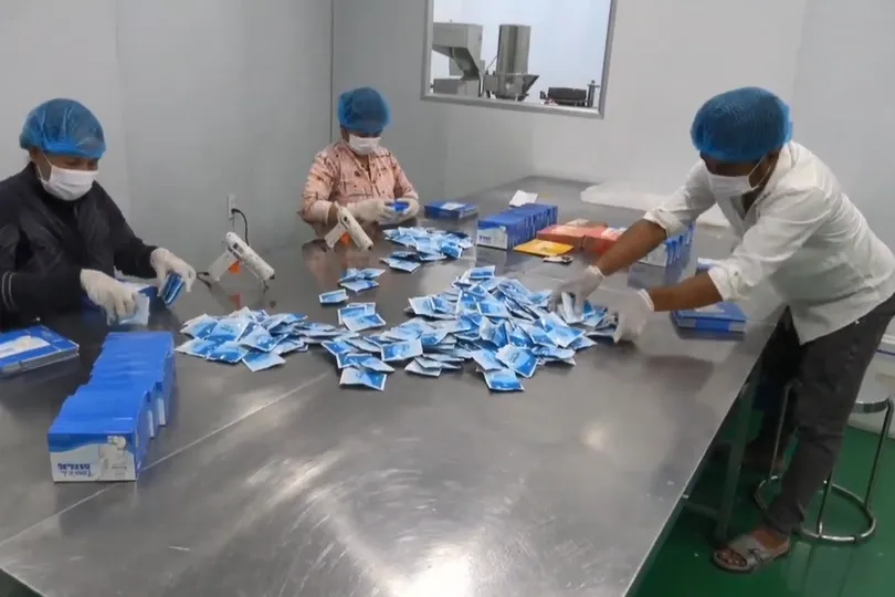 TPHCM: Triệt phá đường dây sản xuất thực phẩm chức năng chứa chất cấm