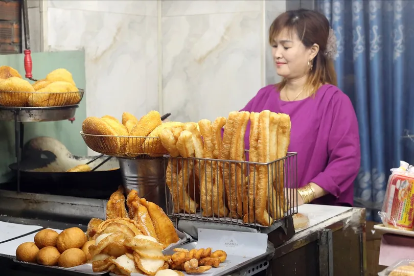 Giữ nghề bánh tiêu Cây Da Sà