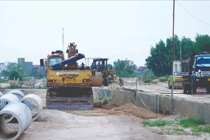 Gỡ vướng mặt bằng, bứt phá hạ tầng cho miền Trung - Bài 1: Tiến độ ì ạch, người dân mòn mỏi