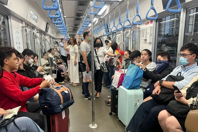 Đề xuất hỗ trợ miễn phí vé Metro số 1 và xe buýt trong ngày bầu cử 