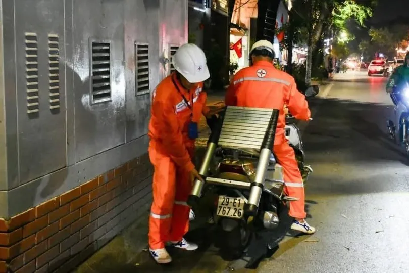 Hà Nội: Một số nơi mất điện cục bộ do quá tải