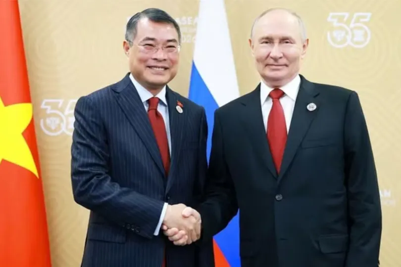 Thủ tướng Chính phủ Lê Minh Hưng hội kiến Tổng thống Nga Vladimir Putin