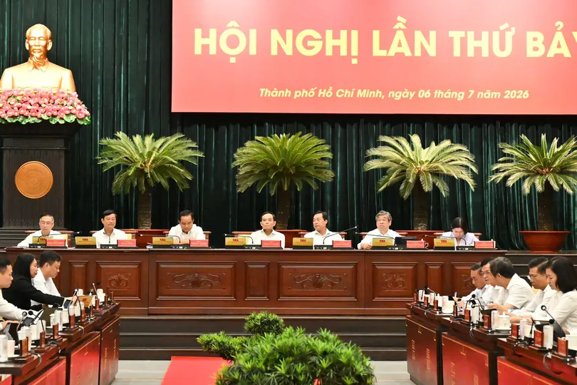 Hội nghị Thành ủy TPHCM bàn giải pháp thúc đẩy tăng trưởng kinh tế thành phố