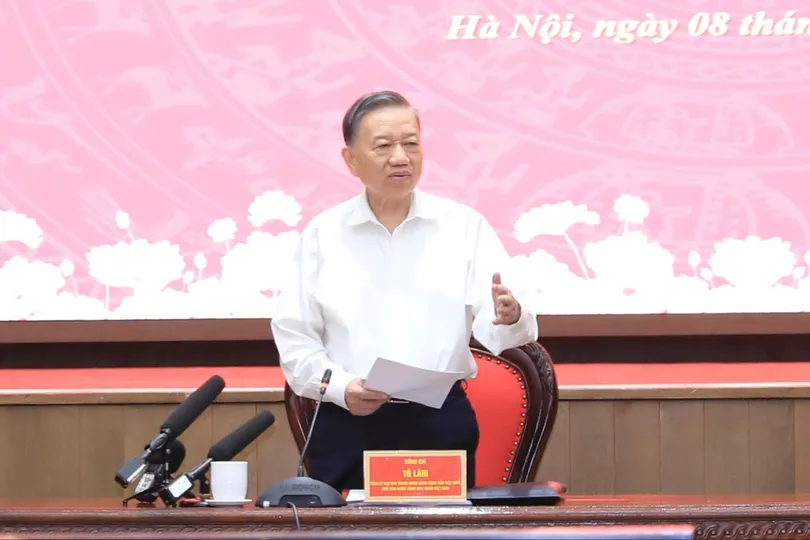 Tăng trưởng 2 con số là nhiệm vụ chính trị, nhưng không chạy theo bằng mọi giá