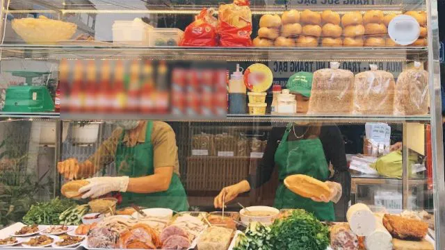 Khánh Hòa: Xử phạt 2 cơ sở bánh mì vi phạm an toàn thực phẩm