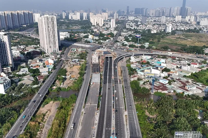TPHCM kiến nghị gỡ vướng nguồn vật liệu cho các công trình trọng điểm