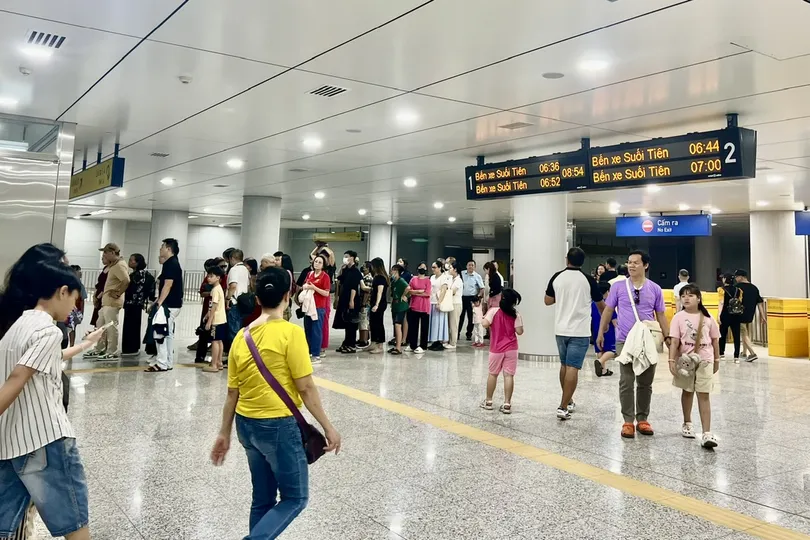 Metro Bến Thành - Suối Tiên tạm ngưng hoạt động do mất điện