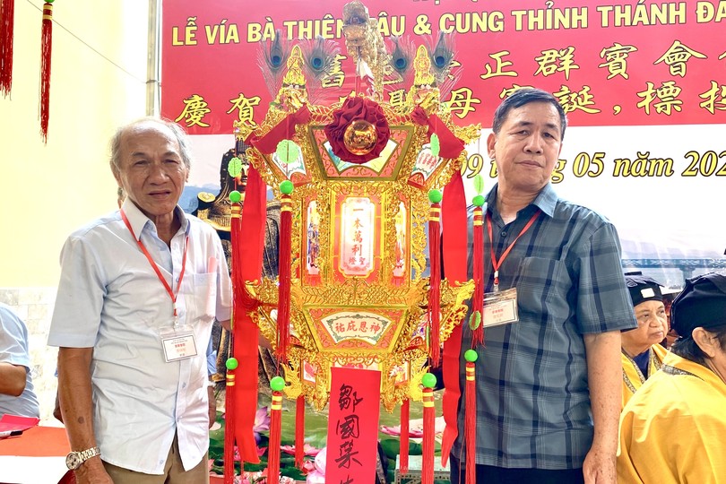 旧邑崇正群宾会馆庆贺圣母宝诞并举行标投圣灯