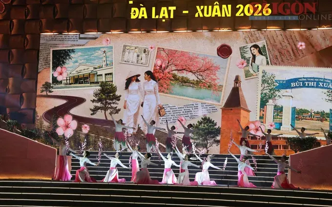 A dancing performance at the opening ceremony (Photo: SGGP)