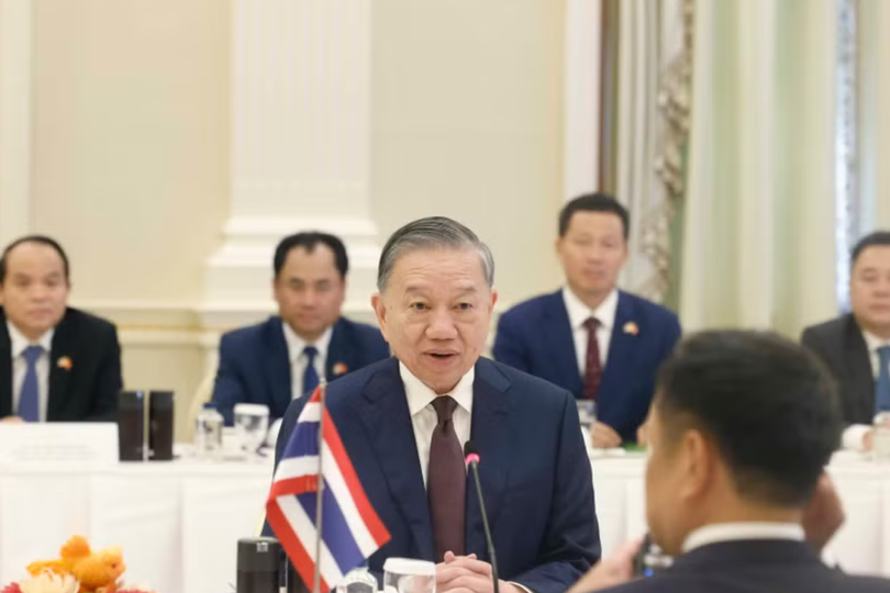 General Secretary of the Communist Party of Vietnam Central Committee and State President To Lam speaks at the talks. (Photo: VNA)