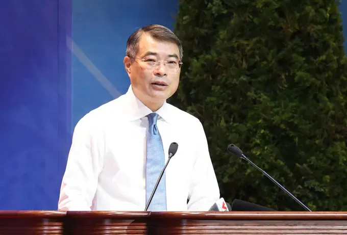 PM Le Minh Hung speaks at the event (Photo: SGGP)