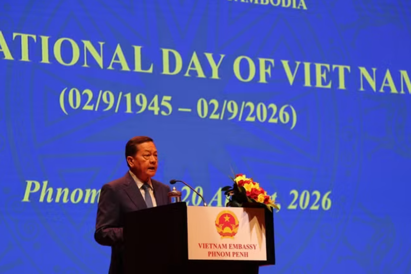 Cambodia’s First Deputy Prime Minister Neth Savoeun speaks at the ceremony marking the 81st anniversary of Vietnam’s National Day on August 20. (Photo: VNA)