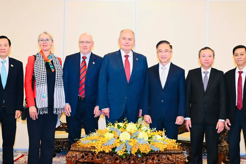 Lãnh đạo TPHCM tiếp Đoàn đại biểu Đảng Công nhân Hungary 